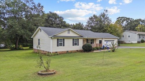 26 Bridges St, Inman, SC, 29349-1232 | Card Image