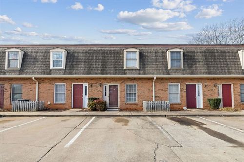 apt-j5-3730 Old Flowery Branch Rd, Oakwood, GA, 30566-2531 | Card Image