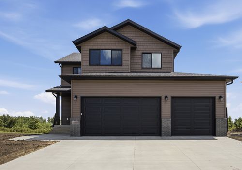 10350 Burgundy Dr, Horace, ND, 58047-9009 | Card Image