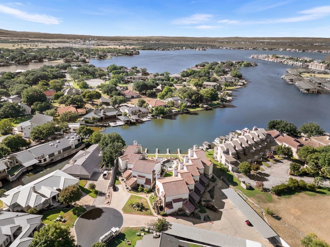 Residential in Horseshoe Bay 2