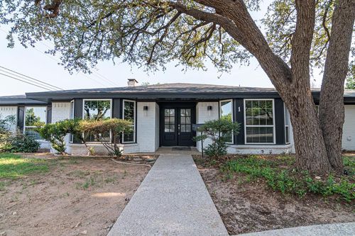 1 Ridgmar Ct, Midland, TX, 79707-6612 | Card Image