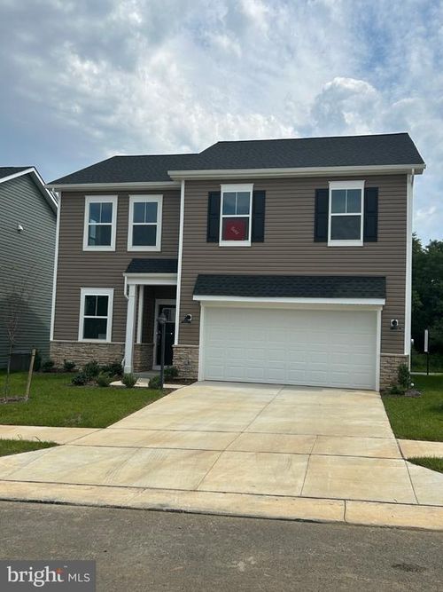 469 Gravenstein Lane, MARTINSBURG, WV, 25401 | Card Image