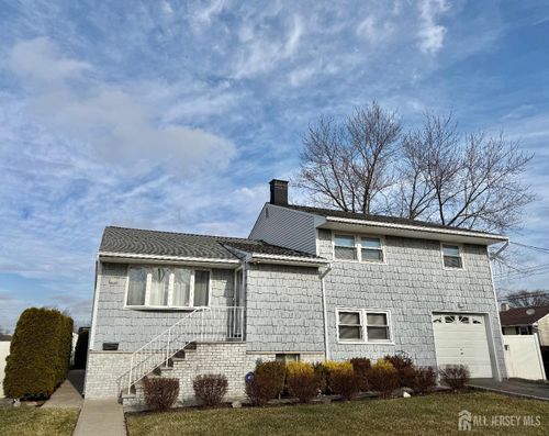 60 Tracy Dr, Fords, NJ, 08863-1023 | Card Image