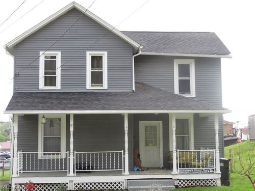 53 E North Ave, East Palestine, OH, 44413-2161 | Card Image