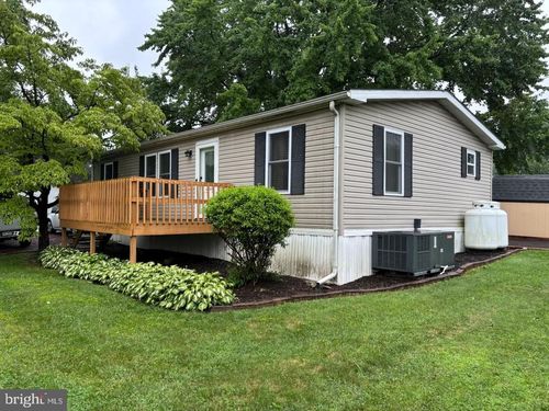 1 Tulip Dr, HONEY BROOK, PA, 19344-8607 | Card Image