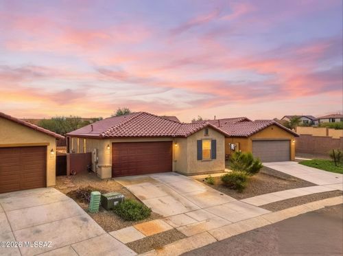 607 W Calle Calca, Sahuarita, AZ, 85629 | Card Image