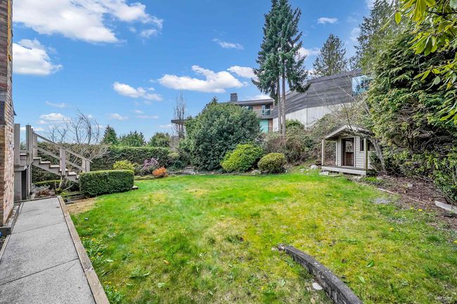 4030 Ripple Rd, House other with 4 bedrooms, 3 bathrooms and 4 parking in West Vancouver BC | Image 14