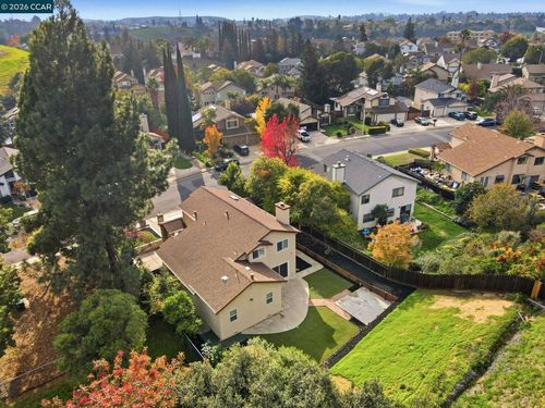 3025 Sunflower Dr, Antioch, CA, 94531-6347 | Card Image