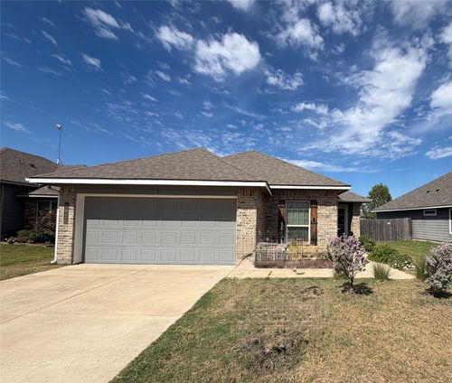 3920 S Fork Ranch Rd, Waco, TX, 76705-6021 | Card Image