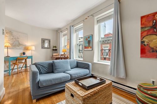 apt-4d-121 Salem St, Boston, MA, 02113-1760 | Card Image