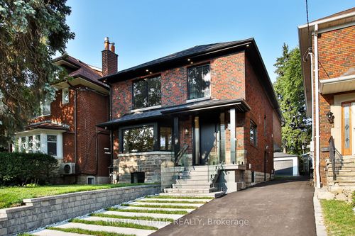106 Eastbourne Ave, Toronto, ON, M5P2G3 | Card Image