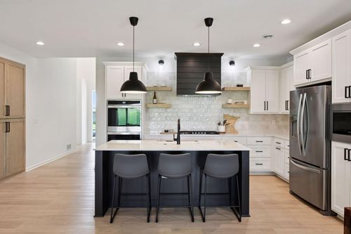 25617 Cedar Ln, New Prague, MN, 56071-2900 | Card Image