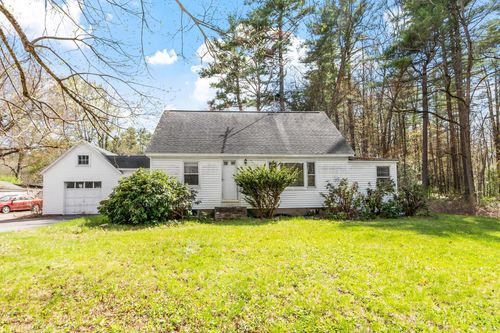 94 Amherst Road, Merrimack, NH, 03054 | Card Image