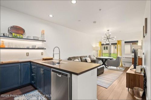 110-1400 E Valley Rd, Basalt, CO, 81621-8351 | Card Image