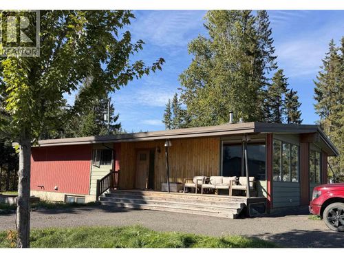 1637 Queen Street, Smithers, BC, V0J2N0 | Card Image