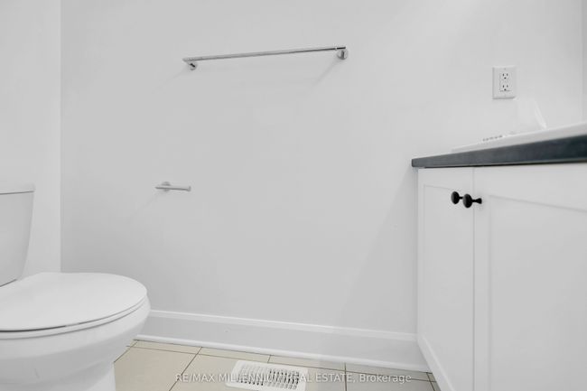 1405 Summer St, House attached with 3 bedrooms, 2 bathrooms and 1 parking in Kingston ON | Image 25