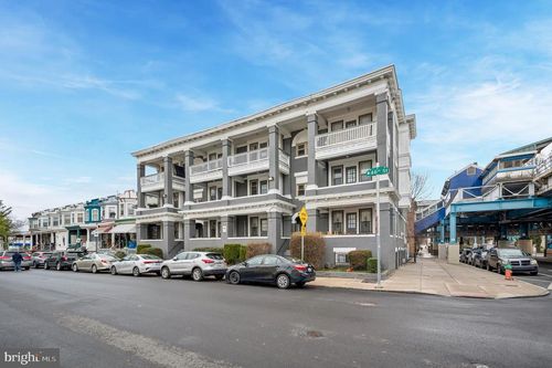 2 S 46th Street, Philadelphia, PA, 19139 | Card Image