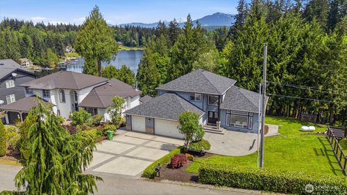 5523 E Wishon Rd, Snohomish, WA, 98290-8549 | Card Image