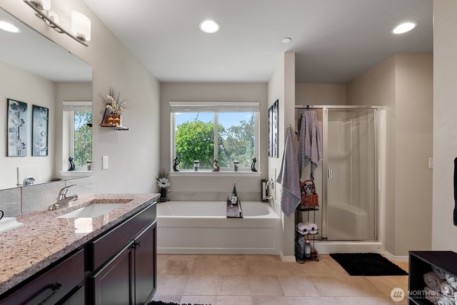 ensuite bathroom and... | Image 14