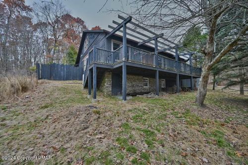 2285 Beartown Road, Canadensis, PA, 18325 | Card Image