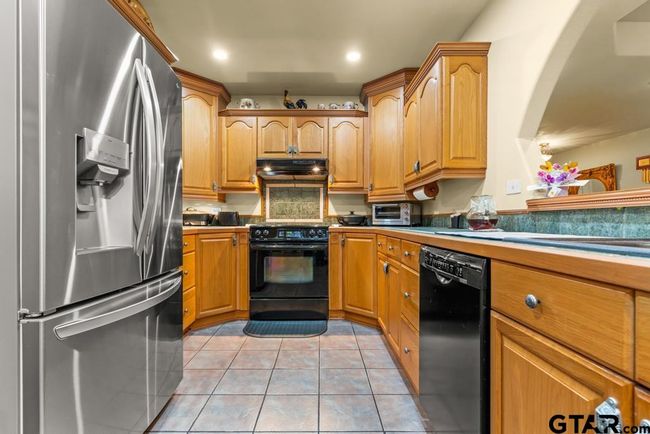 841 Pops Landing Rd, House other with 3 bedrooms, 2 bathrooms and null parking in Ore City TX | Image 18