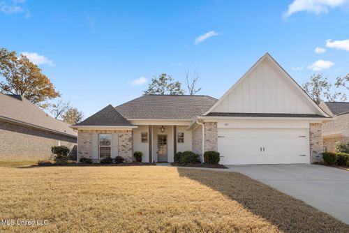 270 Buttonwood Ln, Canton, MS, 39046-6604 | Card Image