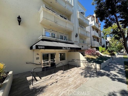 104-12011 Goshen Ave, Los Angeles, CA, 90049-6335 | Card Image