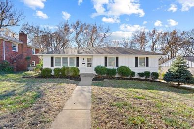 3011 E 107th Terrace, House other with 4 bedrooms, 3 bathrooms and null parking in Kansas City MO | Image 1