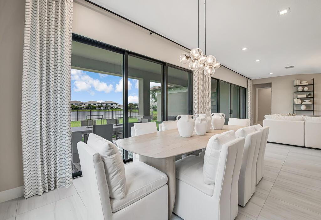 Residential in Palm Beach Gardens 2