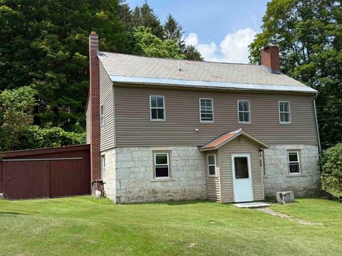 622 S Main St, Danby, VT, 05739-9607 | Card Image