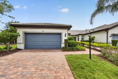 17658 Camden Dr, BRADENTON, FL, 34202-2703 | Card Image
