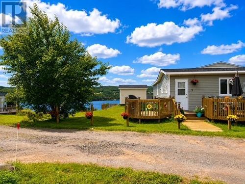 3 Pike'S Rd, Burin Bay Arm, NL, A0E1G0 | Card Image