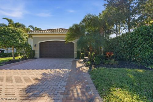 4194 Amelia Way, NAPLES, FL, 34119-9045 | Card Image