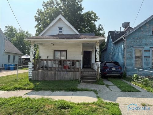 1970 N Ontario St, Toledo, OH, 43611-3725 | Card Image