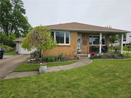 747 Sweet Home Rd, Amherst, NY, 14226-1443 | Card Image