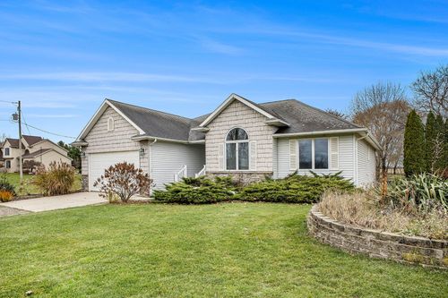 7880 S Lowell Rd, Saint Johns, MI, 48879-9326 | Card Image