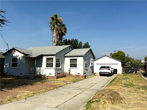 10679 Mountain View Ave, Redlands, CA, 92373-8448 | Card Image