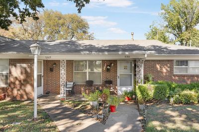 5311 A&amp;B Purington Avenue, Home with 4 bedrooms, 2 bathrooms and null parking in Fort Worth TX | Image 2