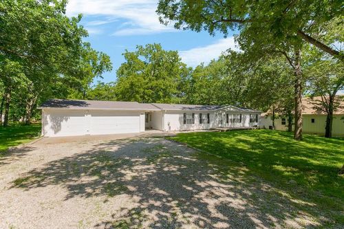 81 Enchanted Ln, Linn Valley, KS, 66040-5223 | Card Image