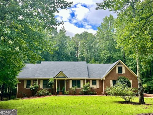 100 Queens Gate, Fayetteville, GA, 30215-2672 | Card Image