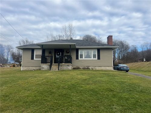 3070 Spangler Rd, West Middlesex, PA, 16159-2924 | Card Image