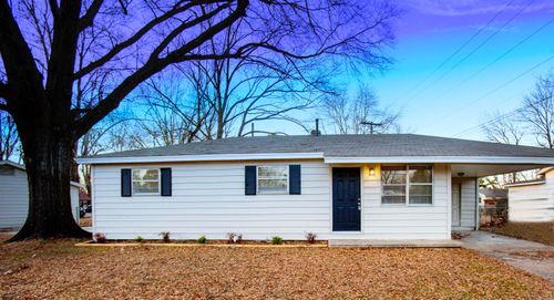 909 Roseclair Dr, North Little Rock, AR, 72117-4543 | Card Image