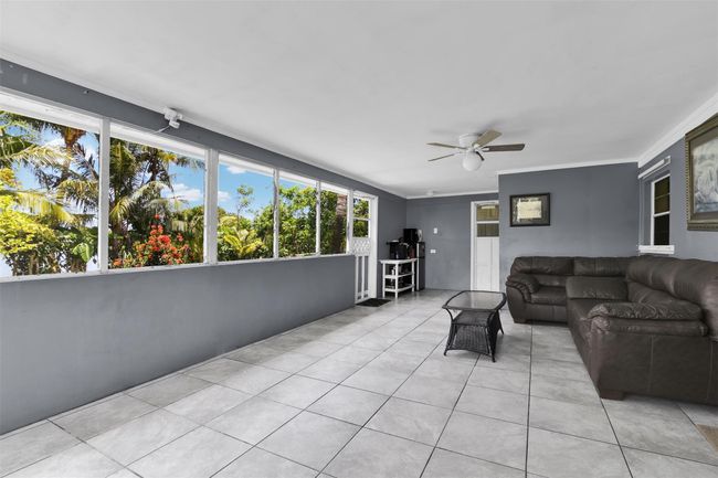 324 Davis Rd, House other with 5 bedrooms, 2 bathrooms and null parking in Palm Springs FL | Image 22