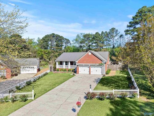 119 Justin Ln, Union Grove, AL, 35175-9487 | Card Image