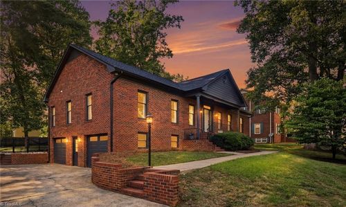 1832 Hunters Forest Dr, Winston-Salem, NC, 27103-6631 | Card Image