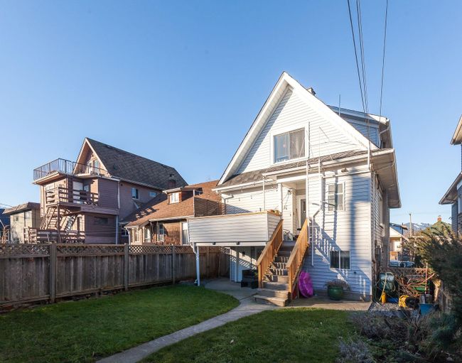 836 838 E 11 Th Avenue, House other with 6 bedrooms, 4 bathrooms and 1 parking in Vancouver BC | Image 16