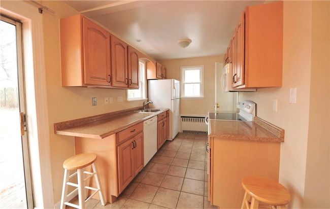 16 Forest Ave, House other with 4 bedrooms, 2 bathrooms and 1 parking in Ossining NY | Image 6