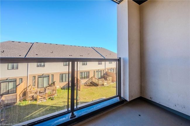A012 - 142 Foamflower Pl, Townhouse with 2 bedrooms, 3 bathrooms and 1 parking in Waterloo ON | Image 10