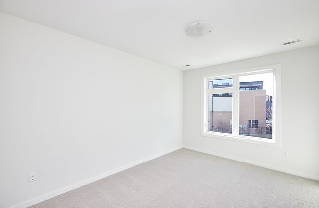 812 E 2 Nd St, Condo with 3 bedrooms, 3 bathrooms and null parking in Des Moines IA | Image 21