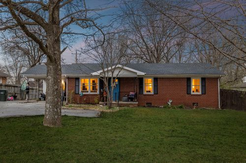 410 Millbrooke Dr, Hopkinsville, KY, 42240-5238 | Card Image